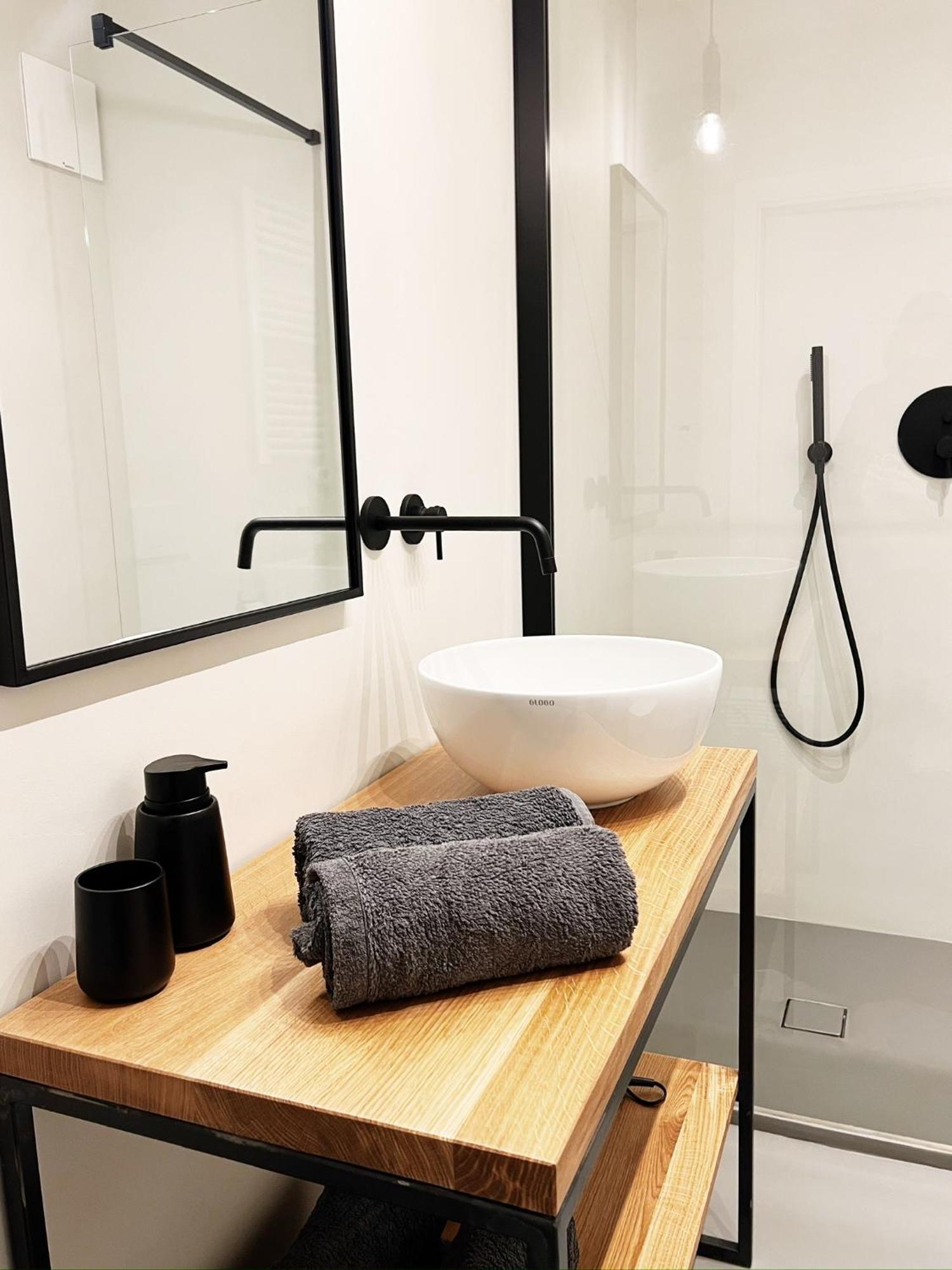 Late Checkout Merano - 3 Zimmer, Sonnenterrasse, Garage Bagian luar foto